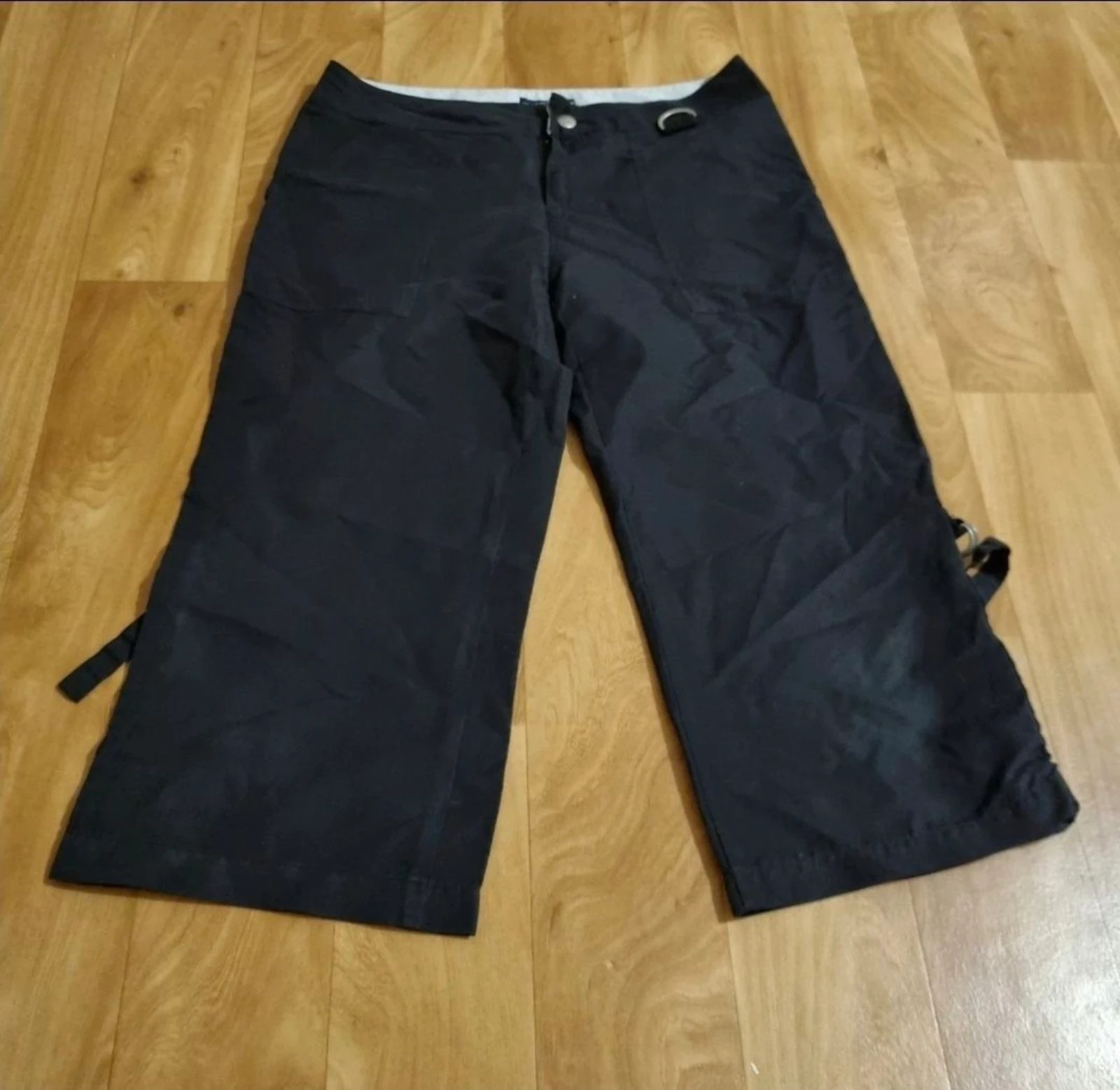 bermuda caprice de fille noir taille 10ans
